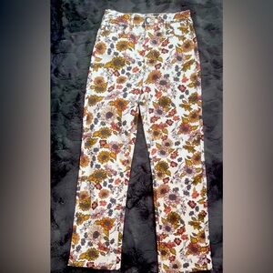 CLEO + WOLF WOMEN'S COUNTRY GARDEN FLORAL PRINT HIGH RISE BOOTCUT JEANS